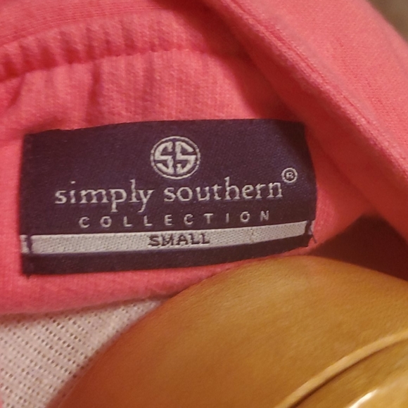 Simply Southern Pullover Size small - Picture 7 of 7